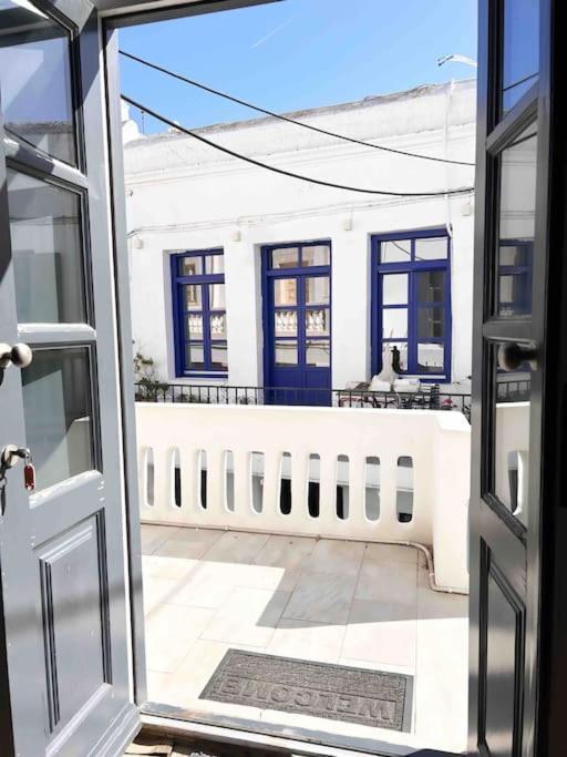 Apartment Gialos *